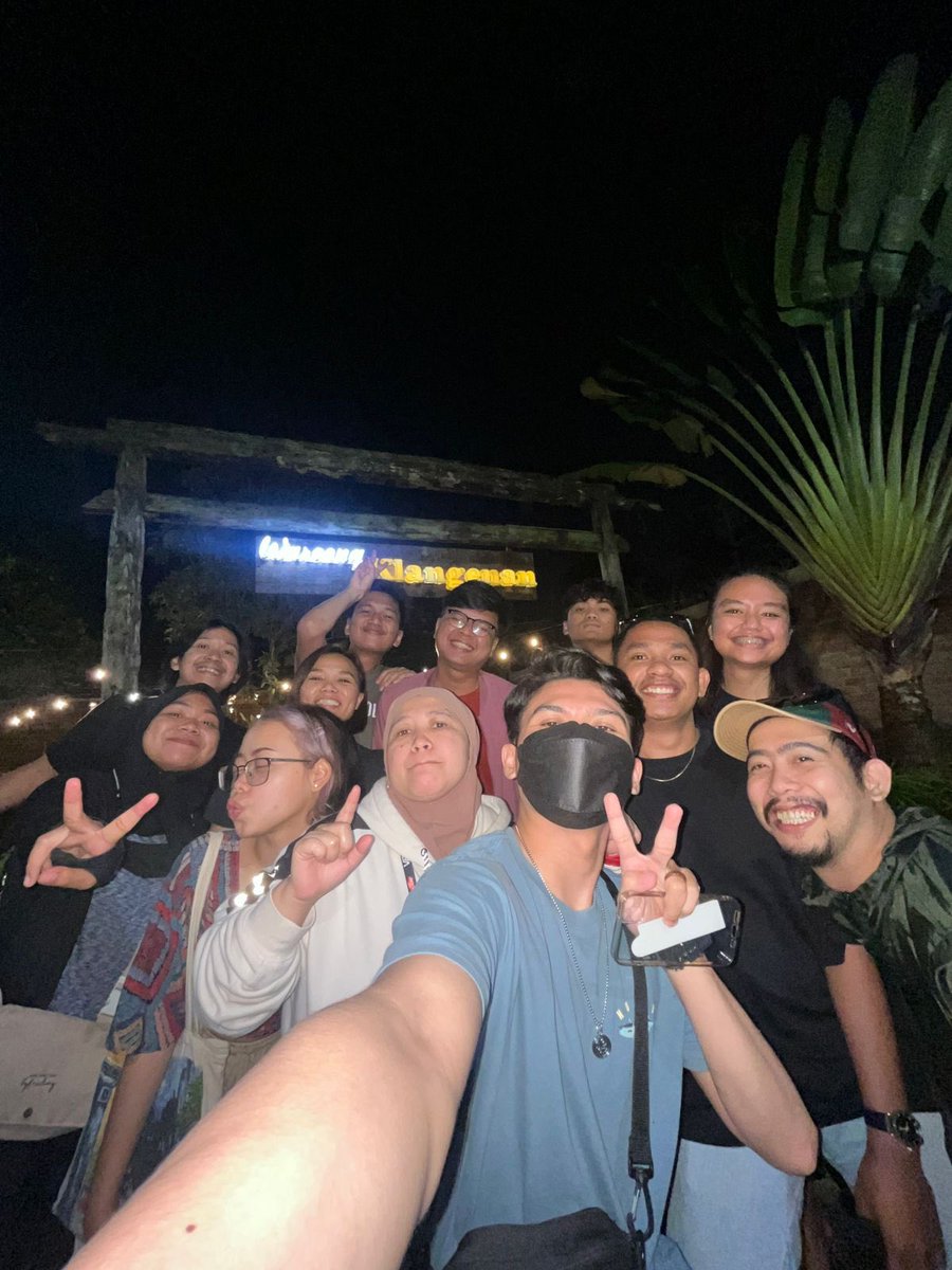 OctoLasatira1's tweet image. Flashback ke Audisi kota pertama idol 12 di Jogja 🫰🏻