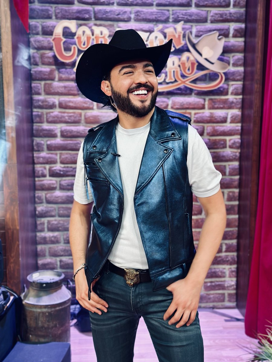 Ya tenemos todo preparado para esta noche en @_corazongrupero 10:30 PM por el 7.2 de <a href="/amastv/">a más + 7.2</a> 🤠❤️ ¡Se va a poner bueno! 🥳🎶
.
.
#alannmora #corazóngrupero