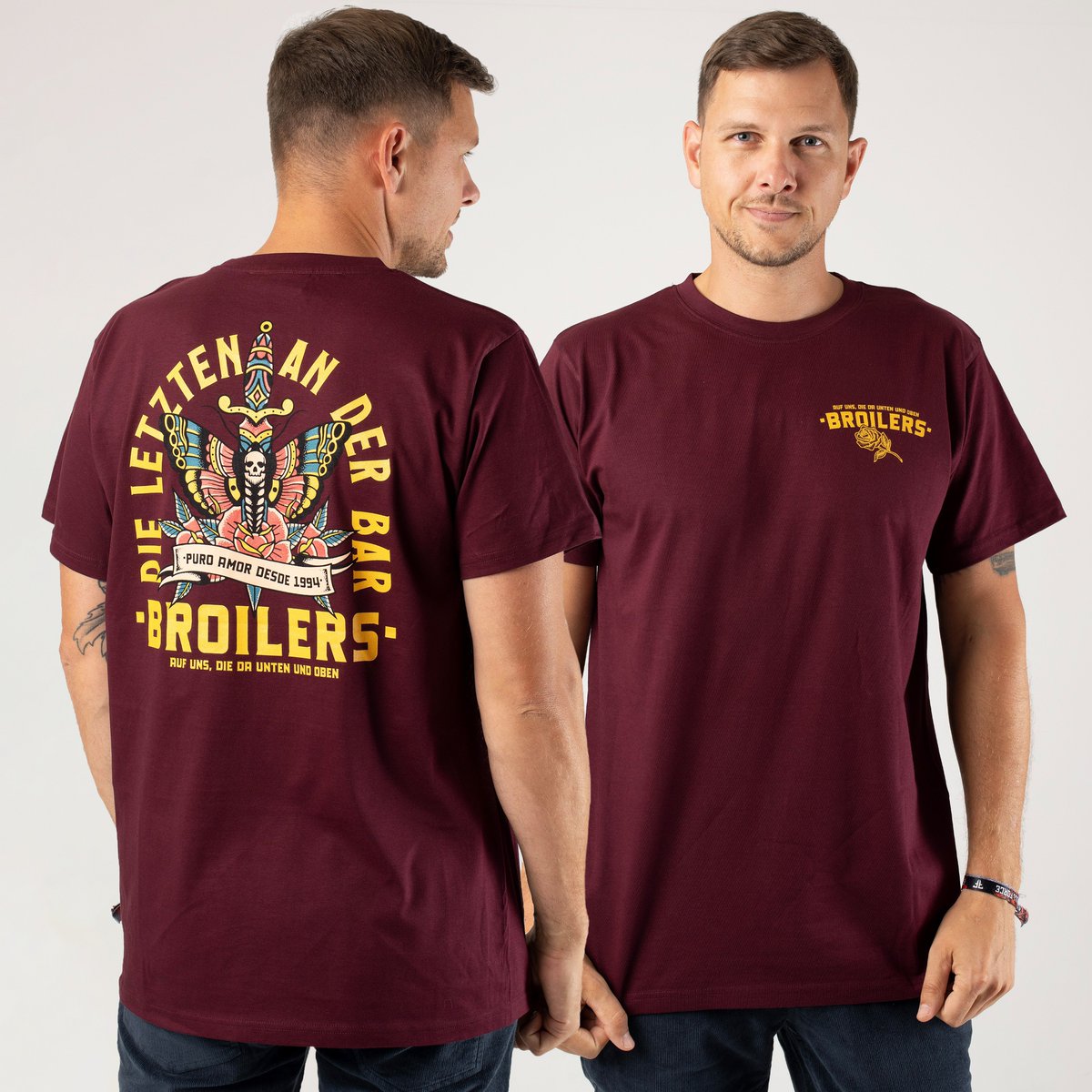 Der absoluter #Broilers-Bestseller auf den diesjährigen Open Airs – das T-Shirt Motiv „Auf uns …“ gibt es jetzt auch endlich im bandeigenen Shop. Hier geht’s entlang » shop.broilers.de