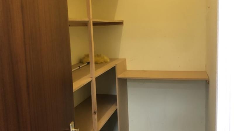 A second floor #office for 6 or 7 people from <a href="/SimPropertyGrp/">Sim Property Group</a> - 758 Sq Ft with one large general office, a room that could be an office or meeting room and a walk-in store cupboard. Located in Whitecrook Business Centre, #Clydebank with its own car park. buff.ly/3OwphjA