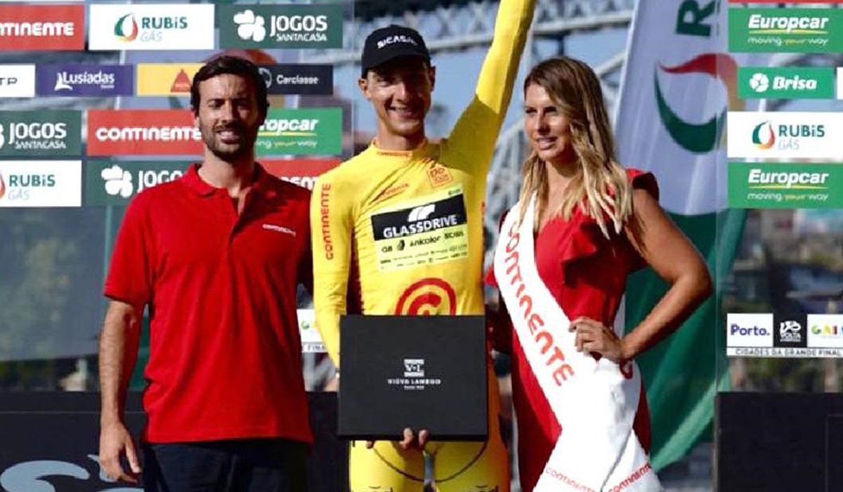 Nutrida participación española en la <a href="/VoltaPortugal/">Volta a Portugal</a> 🇵🇹que hoy arranca ▶️Además de <a href="/CajaRural_RGA/">Team Caja Rural-RGA</a>,  <a href="/BurgosBH/">Burgos Burpellet BH</a>, <a href="/EqKernPharma/">Equipo Kern Pharma</a> y <a href="/euskaltelteam/">Euskaltel Euskadi Team</a>, otros 14 ciclistas españoles serán de la partida en la 84ª edición de la "Grandíssima".
ciclismoafondo.es/competicion/no…