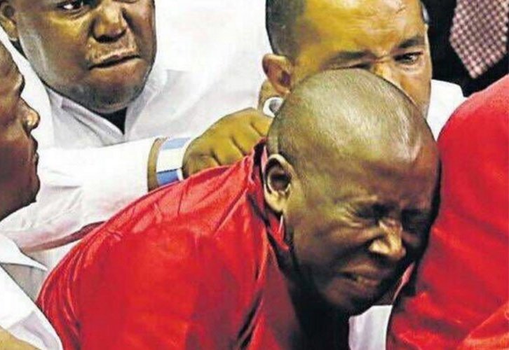 ConCaracal's tweet image. The "Kill the Boer"/Elon Musk saga has revealed many things, but 1 fact stands out:

EFF supporters cannot handle a mirror being held to them. Their entire self-image depends on an incredibly fragile narrative (self-delusion) that they're the good guys. Shatter it &amp;amp; they crumble.