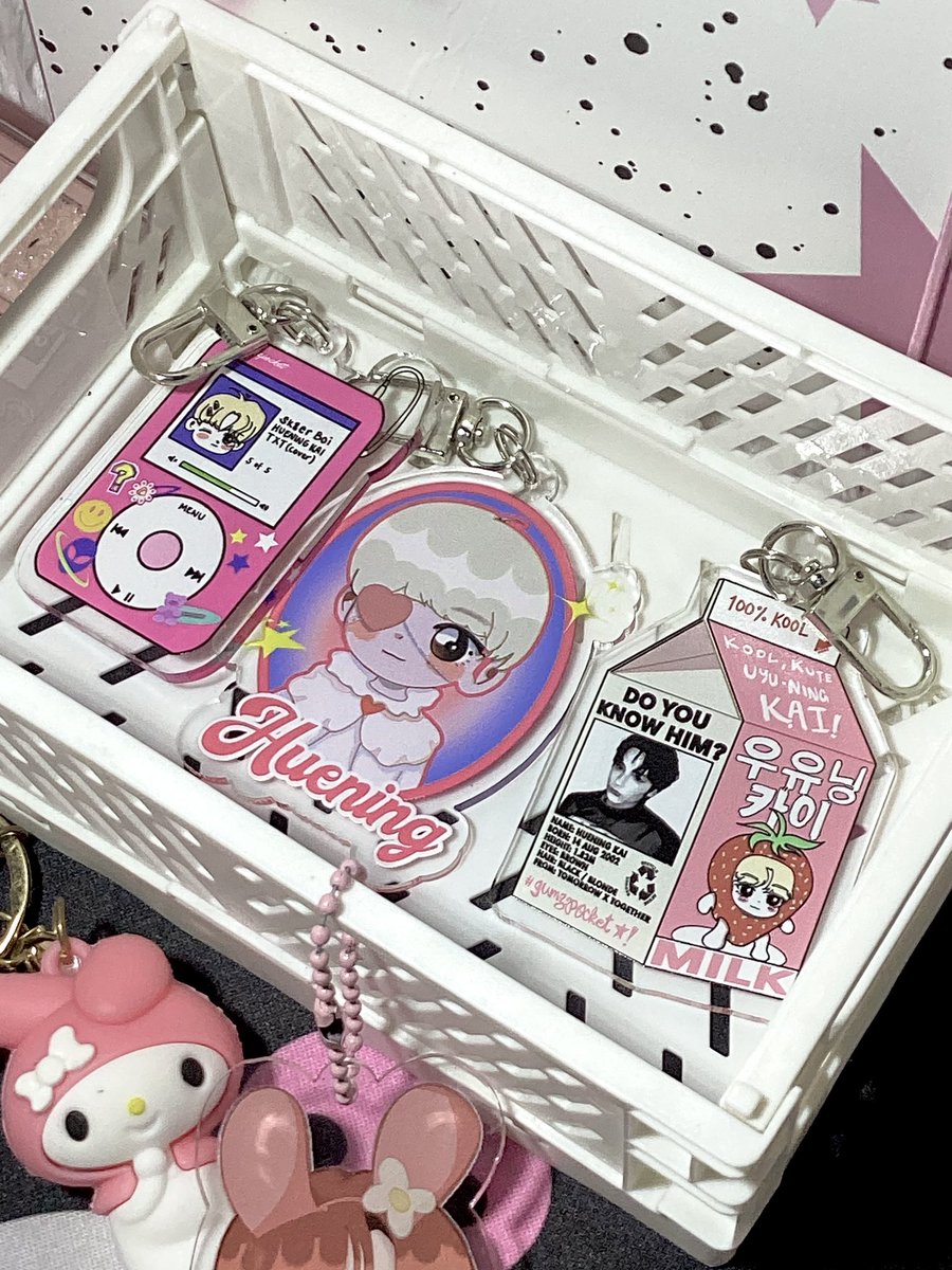 🌷 HUENING KAI KEYRINGS SAMPLE ⭐️
#TOMOROW_X_TOGETHER