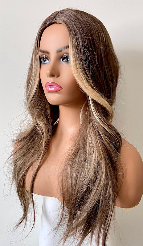 WigStoreUK's tweet photo. New wig styles added to our fashion wig collection today https://t.co/EFwnwuN1vT all wigs on our website now under Β£40 #wigstoreuk #blondewigs #pinkwigs #beachwavewigs #wigsuk #fashionwigs https://t.co/wzXMRP6iTI