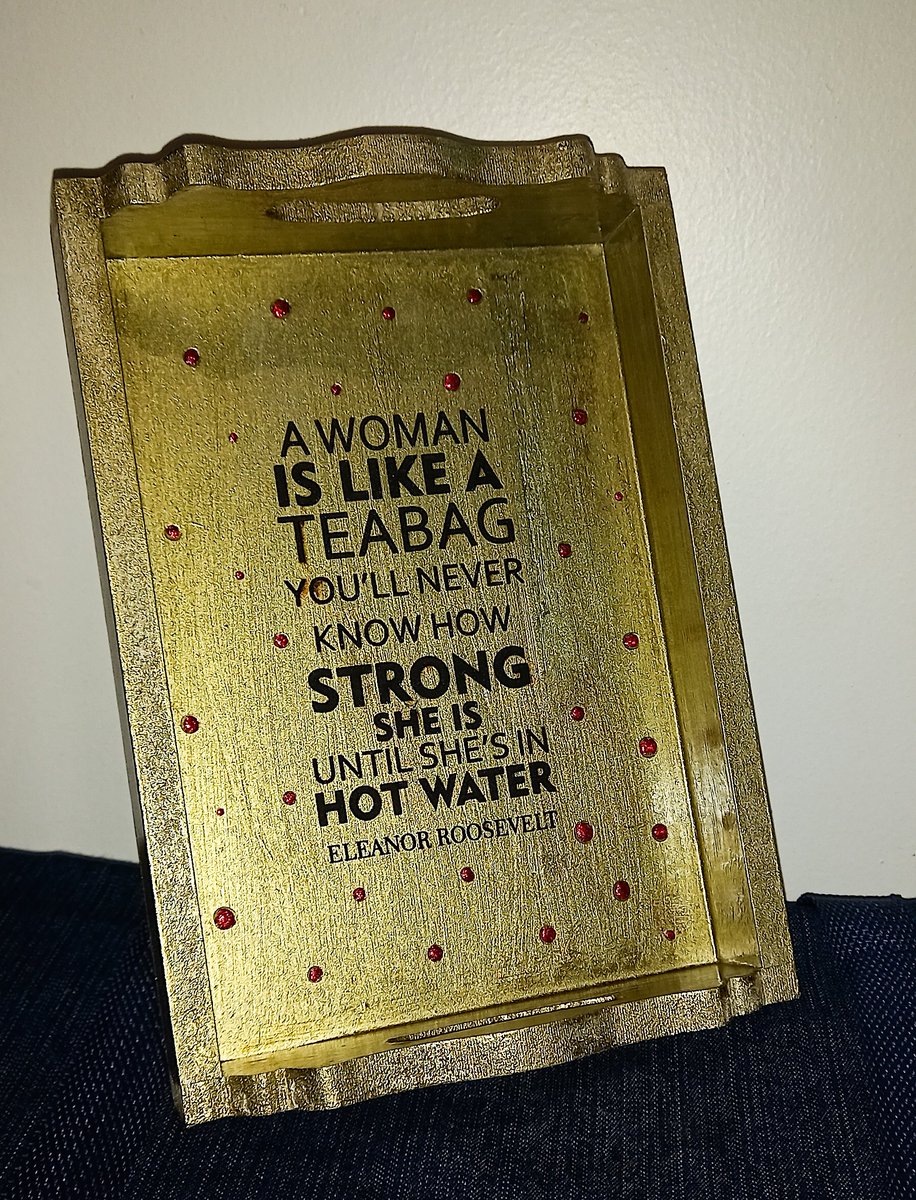 To all the women who help make our lives bright, may you enjoy today and appreciate yourself! 🥰 
#womensday #content #resin  #woodengraving #eleanorroosevelt #inspirationalqoute #teatray #customdesigns #smallbusiness #laserengraving  #woodcrafts #specialgifts