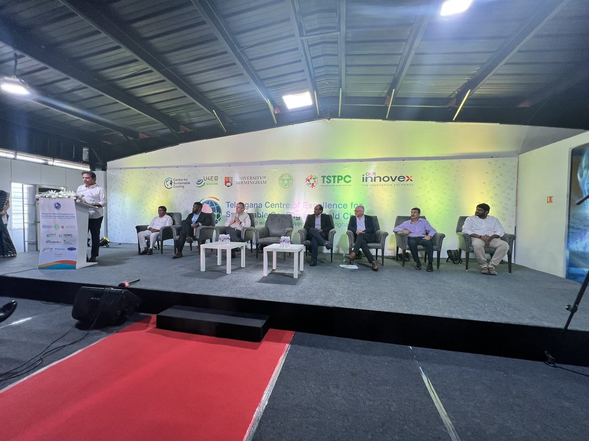 ChakrvarthiAVPS's tweet photo. @MinisterKTR @KTRBRS just launched Telangana Centre of Excellence for Sustainable Cooling and Cold Chain in Hyderabad @UKinHyderabad @jayesh_ranjan @InvTelangana Prof Toby Peters #GMR #TSTPC @KTRoffice another milestone #HappeningHyderabad great boon for food & pharma industry https://t.co/hoT9XjaMaG