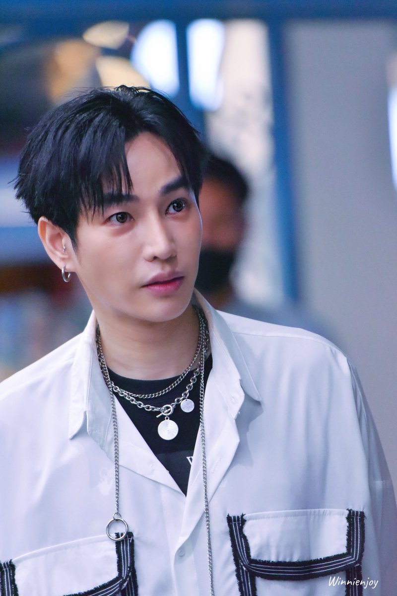 MnYJxPL's tweet photo. สุขสันต์วันเกิดค่ะที่รัก https://t.co/xQYrw8LdJS