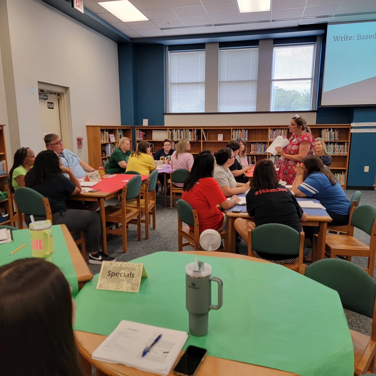 melrbates's tweet image. Our professional development was amazing today! Thank you @MathFanHoefert and @kmbrlucas for leading our team today. #ReadySetGrow