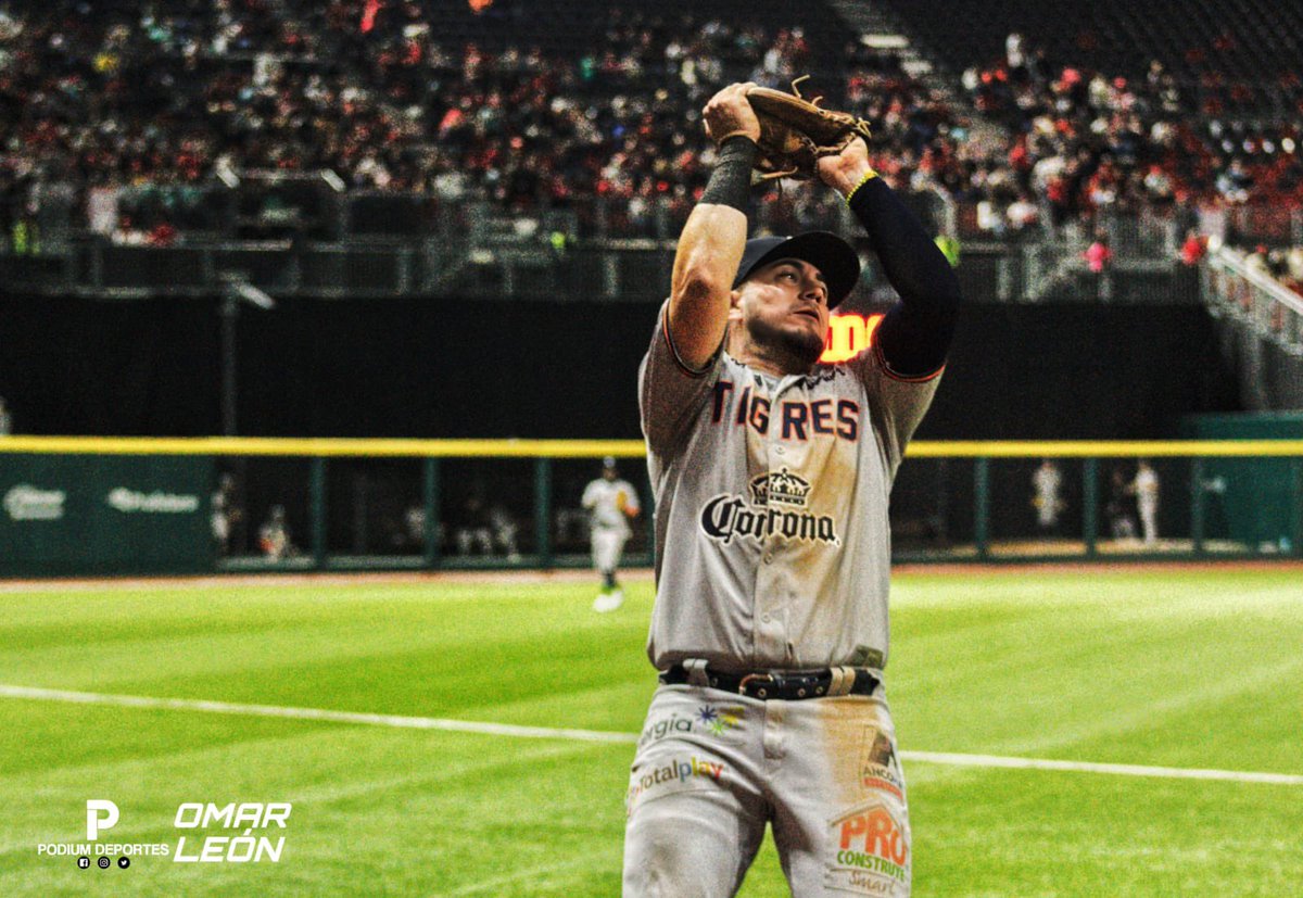 jardinizquierdo's tweet photo. #LMB | EL PRIMERO ES PARA TIGRES 🐅⚫🟠

🐯 Los @DiablosRojosMX caen en el primer duelo de play off ante los @tigresqroficial por pizarra final de 8 carreras por 3.

Cameron Gann se apuntó la victoria y Steven Moyers fue el pitcher derrotado.

📸 @OmarLyon14 https://t.co/Lvz3byyJNo