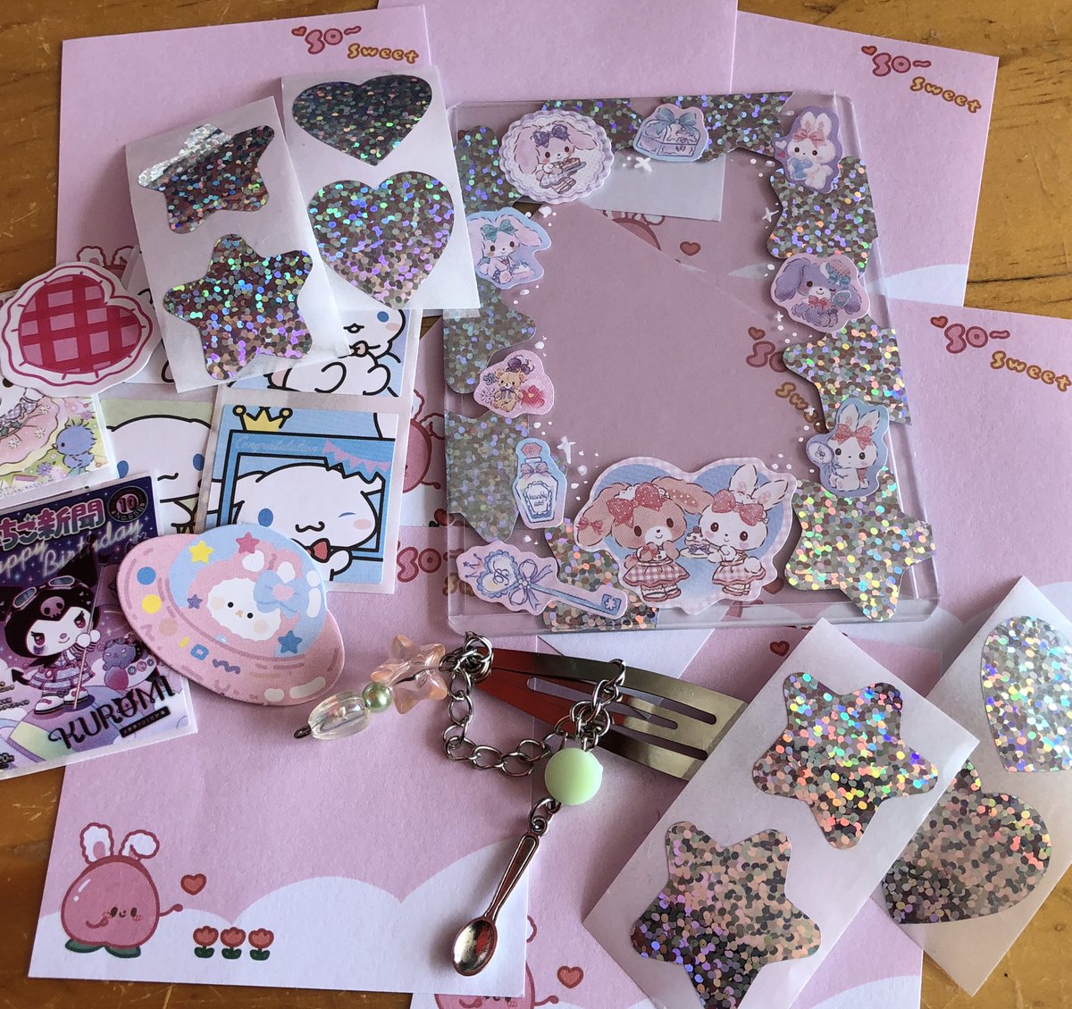 ailovesunoo's tweet photo. #ailovemails | #aipurchased
🌐✦🤍 . . . . .Love mail !
ㅡThank you so much @Fairy_Beaunon ! i really love ur works 🥹 thank you so much for the freebies as well! Will buy more from u soon 🫶🏻
🎀 #gotitfromris https://t.co/SpiwrFUsxo