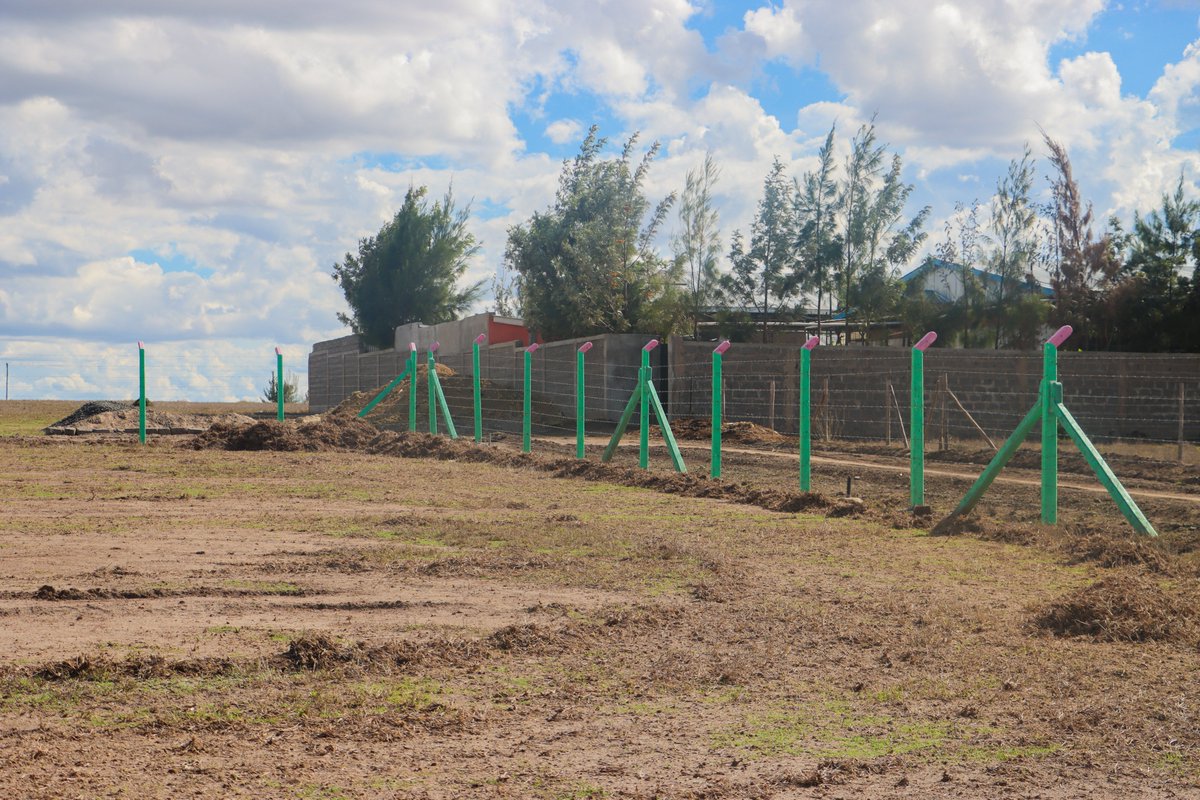 TopcareLandsKE's tweet image. INVEST IN KITENGELA TODAY!
Kitengela bado tuko! Our prime plots are on sale at a discounted price of Kshs. 795,000.
Invest with us today. We are built on Trust.
For more details, talk to us on 0715000666
#BuiltOnTrust #Projects #topcaredelivers #kitengela #kitengelaplotsforsale