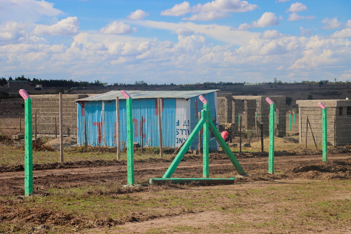 TopcareLandsKE's tweet image. INVEST IN KITENGELA TODAY!
Kitengela bado tuko! Our prime plots are on sale at a discounted price of Kshs. 795,000.
Invest with us today. We are built on Trust.
For more details, talk to us on 0715000666
#BuiltOnTrust #Projects #topcaredelivers #kitengela #kitengelaplotsforsale