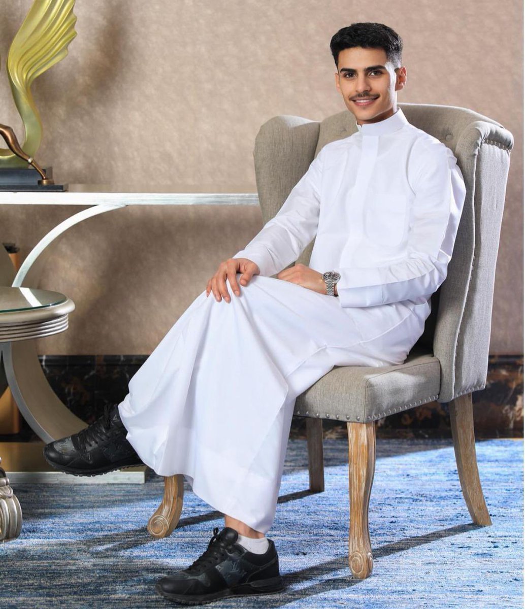 _excusme_'s tweet photo. ناصر السبيعي:

سوء الظن عند بعض الناس مثل شرب الموية!

رأيكم؟ https://t.co/u57JfbohMJ
