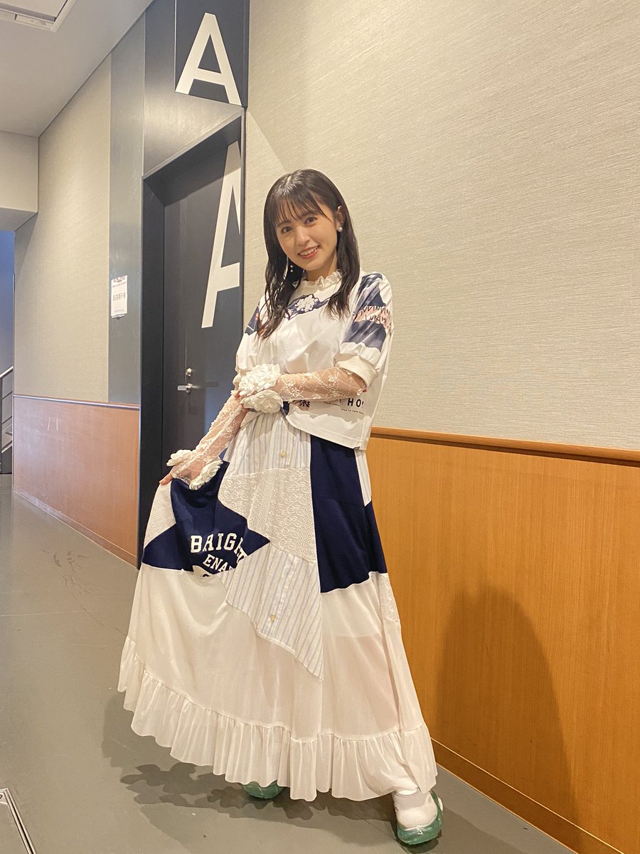 Rikako_Aida's tweet photo. 昨日のお衣装👗
後半のライブパートのお衣装全身撮り忘れた🥲

素敵なお衣装、ありがとうございます！

#逢田梨香子BD2023 https://t.co/OAdXfVvzMD