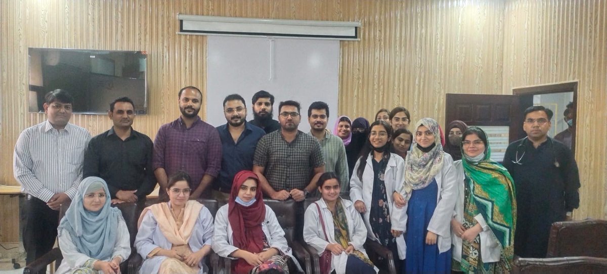 PakPsn's tweet photo. 5th #Research methodology #workshop at LUMHS, Hyderabad.
Great efforts by Prof  @maimoonasiddiq7 in charge for research activities,
courtesy @GetzPharmaIntl https://t.co/L2KElI27Q8