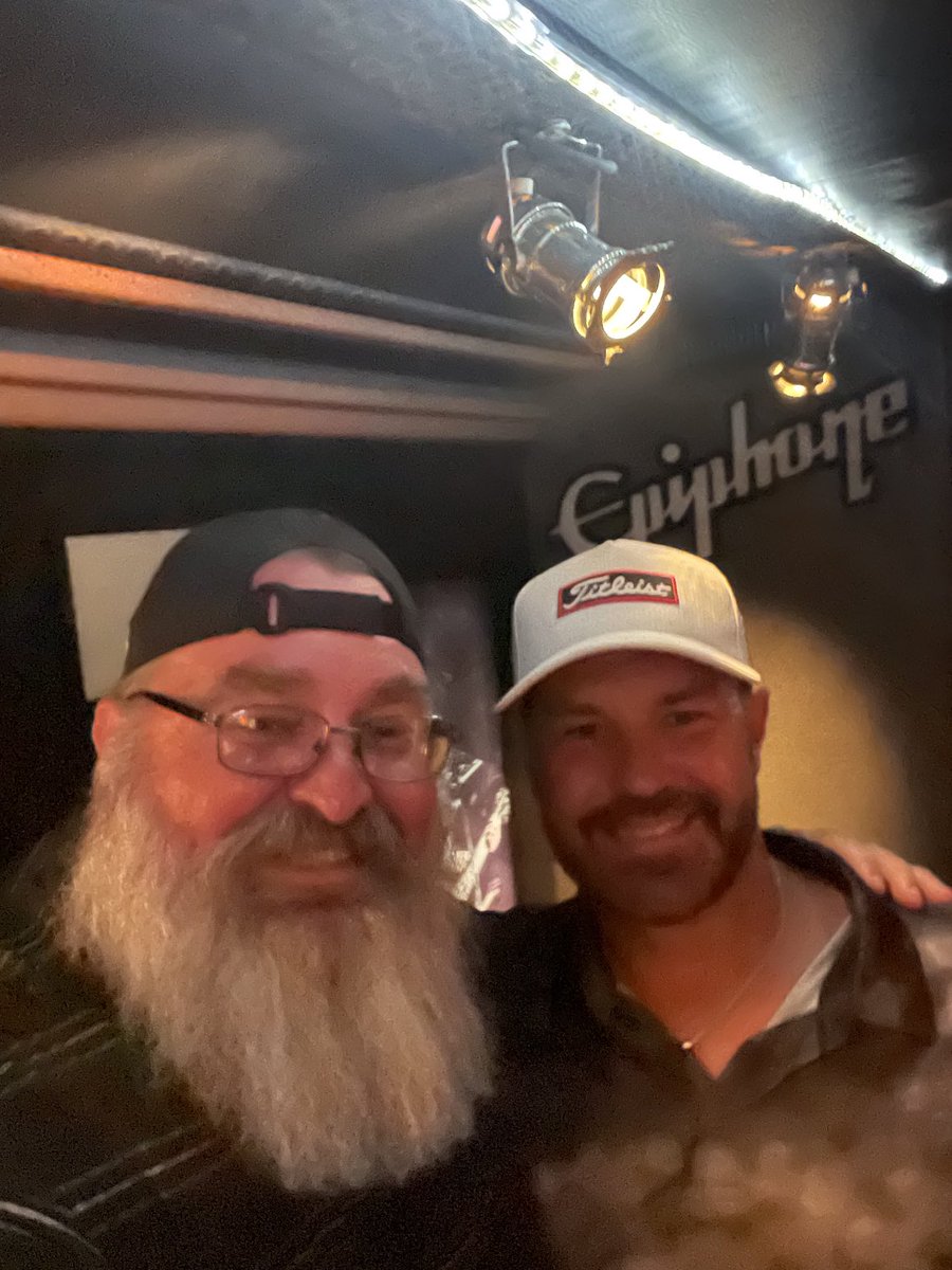 Beardvet's tweet photo. Me and ⁦@KyleRainerMusic⁩ in Bon Jovi’s old bus, so cool https://t.co/h192keVIXi