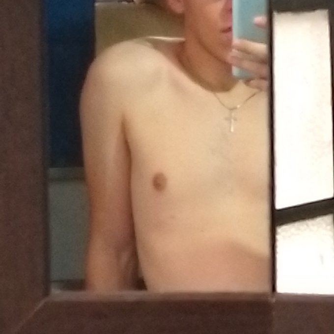 #NuevaFotoDePerfil https://t.co/74AdHA8G3J<a href="/tag/nuevafotodeperfil"class="tags">#NuevaFotoDePerfil</a>