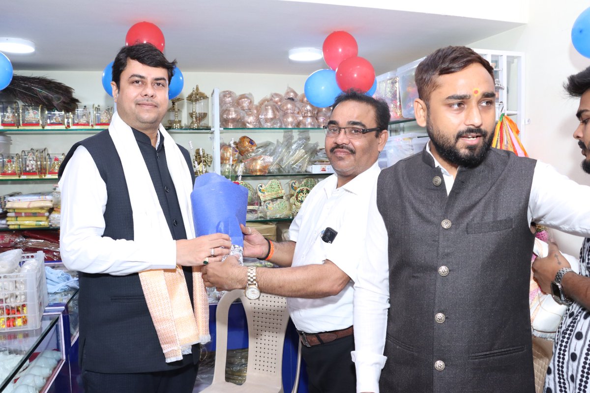 Adv Ravi Vyas tweet media