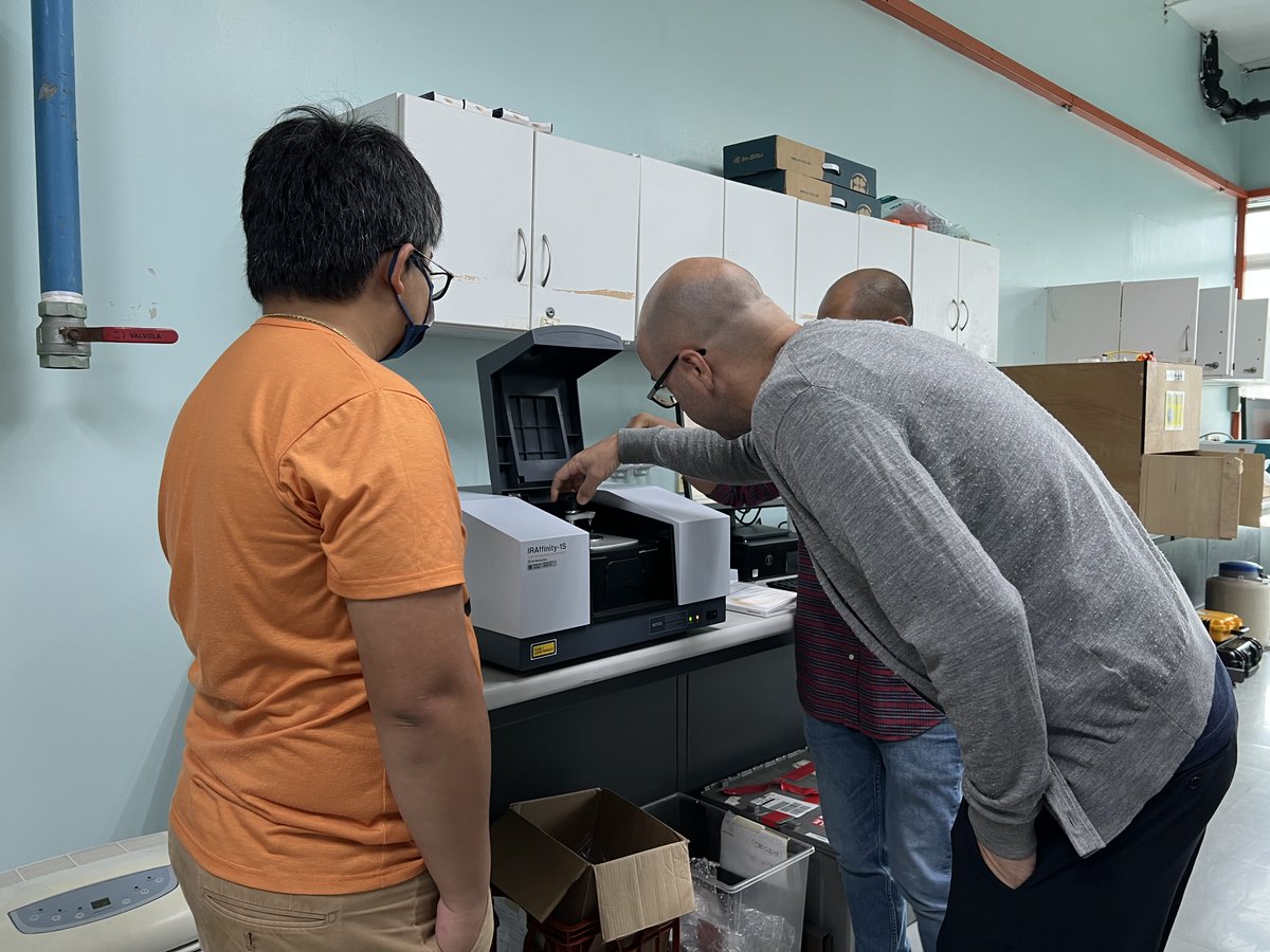 aques_my's tweet photo. Our lab is now equipped with ATR-FTIR Spectroscopy for #plastics identification & classification. Grateful to @isobeatsuhiko for the generous sponsorship, a connection established through #STAND. Excited for continued fruitful collaborations in the future.
#FTIR #powerofnetwork https://t.co/Oz4Iuk1MC6