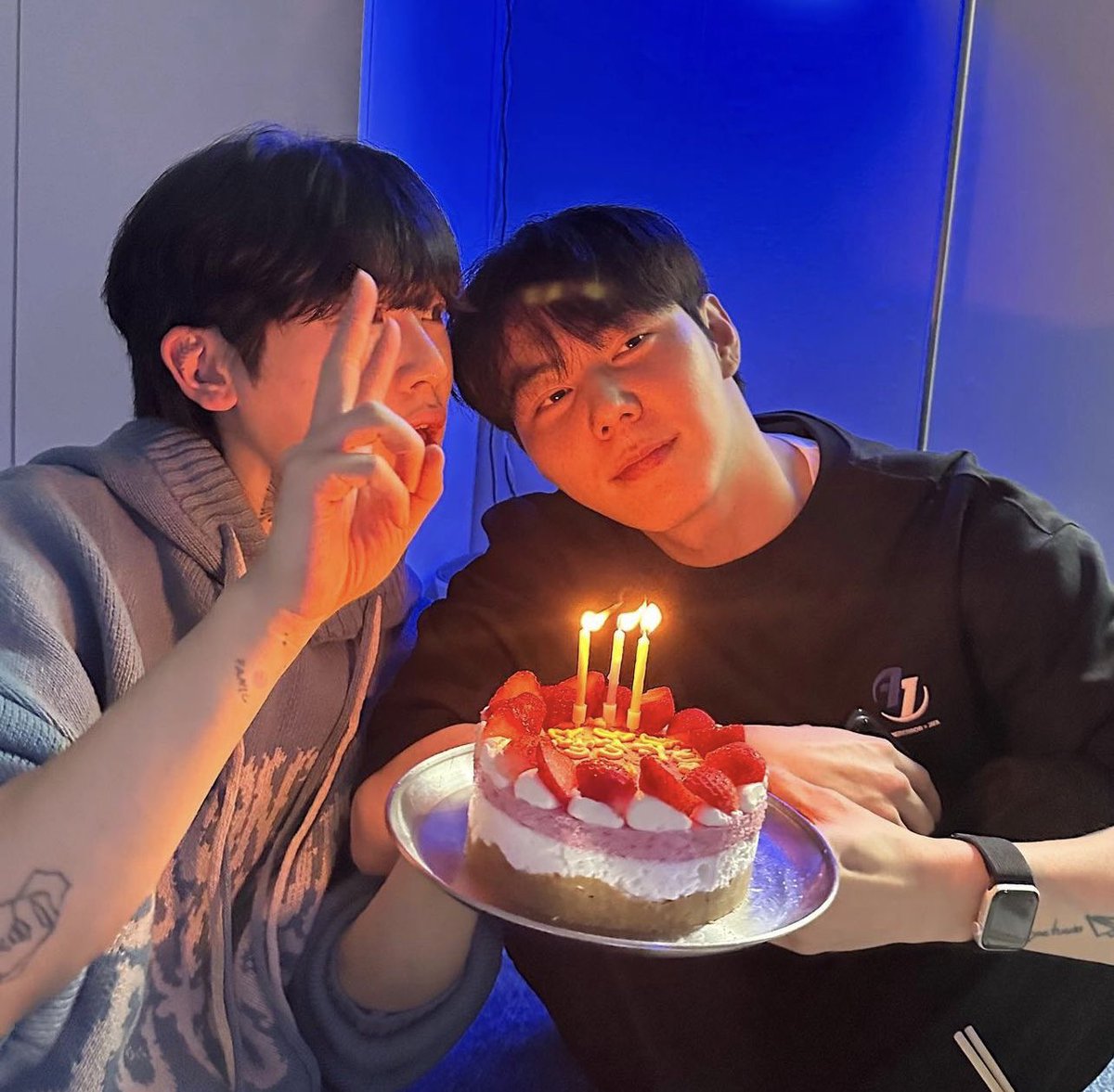 KooksNyb's tweet photo. They are literally the prettiest couple ever 😓🫶🏼
#HisMan2 #남의연애2 #SunJun #SEONGSEONG https://t.co/mPCNYiFUJ8