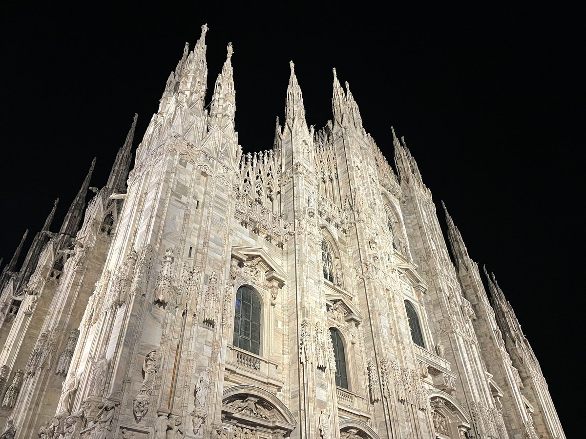 JonesPrimary's tweet photo. @TheTeacherWins We are in Milan too. Such an amazing city. The castle is great too! Have fun 👍🏻 https://t.co/oQyoF7efMo