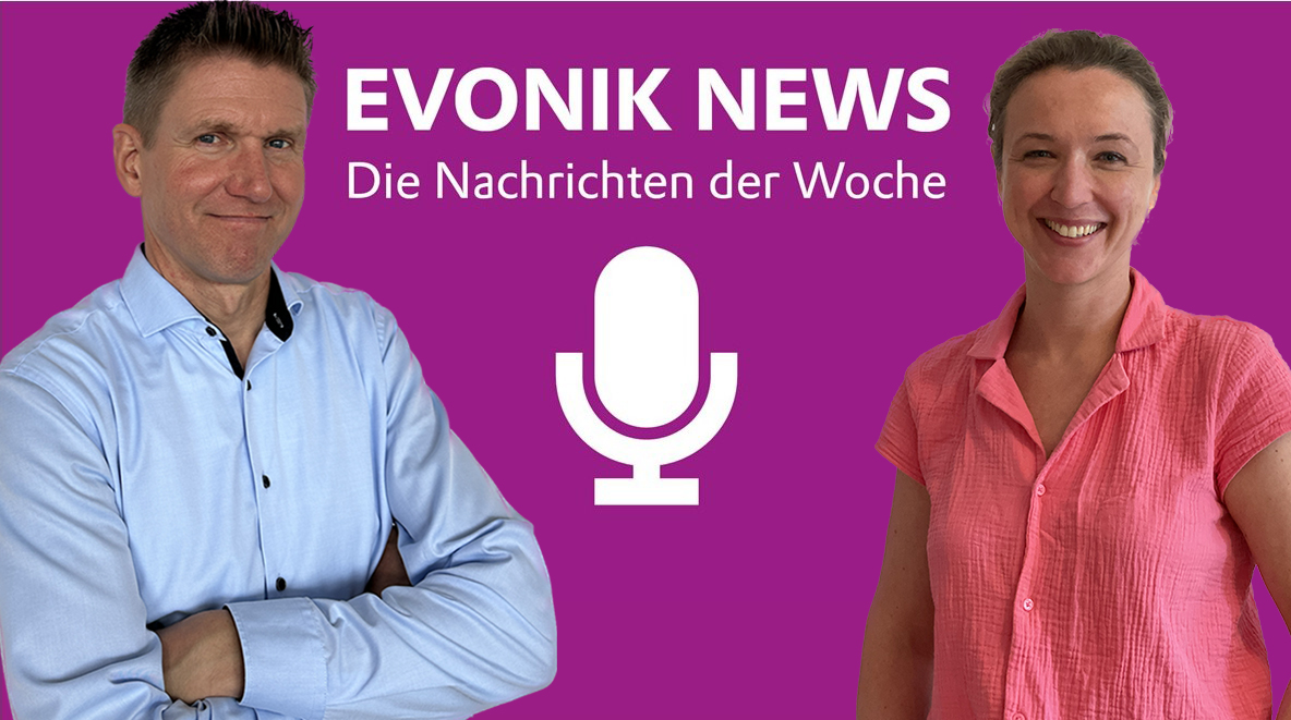 Evonik_DE's tweet photo. Der #EvonikNews Podcast ist aus der Sommerpause zurück. Ab sofort gibt es wieder jeden Mittwoch die wichtigsten Nachrichten der Woche kurz zusammengefasst! Reinhören und abonnieren! https://t.co/IQ9ayMb59B

#Evonik #News #Podcast #Nachrichten https://t.co/TF5vX6qvDE