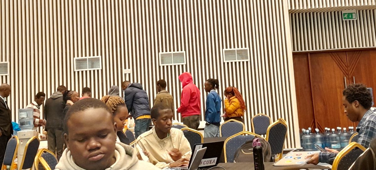 ruita_wachira's tweet photo. Day 3 on.
Off to the races 
@Africastalking @ATCommunityNBO @EdgeConventionC 
#InnovateNairobi2023 #BuildWithAT #WeLoveNerds https://t.co/ebEa7Aef4q