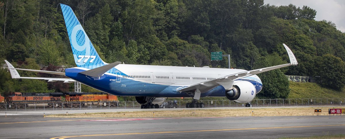 Kent_YVR's tweet photo. A few more @BoeingAirplanes #777-9 photos from KBFI yesterday 😎 #GE9X #N779XX #B779 #BOE2 https://t.co/EJ1C2m2PAK