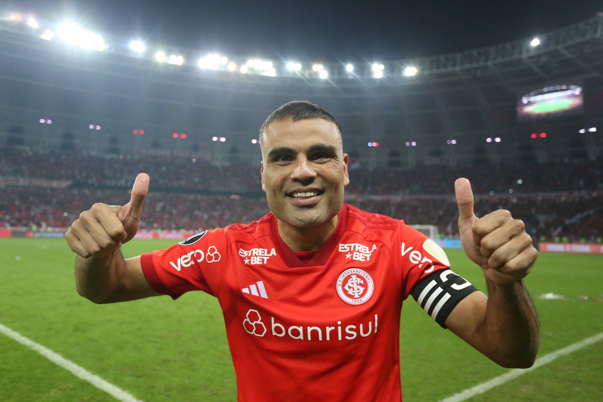 SCInternacional's tweet photo. 👍 ESSE É O 𝐌𝐄𝐑𝐂𝐀𝐃𝐎 𝐃𝐀 𝐒𝐎𝐑𝐓𝐄! 👍

Dê o RT para ter uma quarta-feira tão boa quanto a noite de terça! 🔁🇦🇹 #LibertaNossaLoucura https://t.co/yJB6n5iIBp