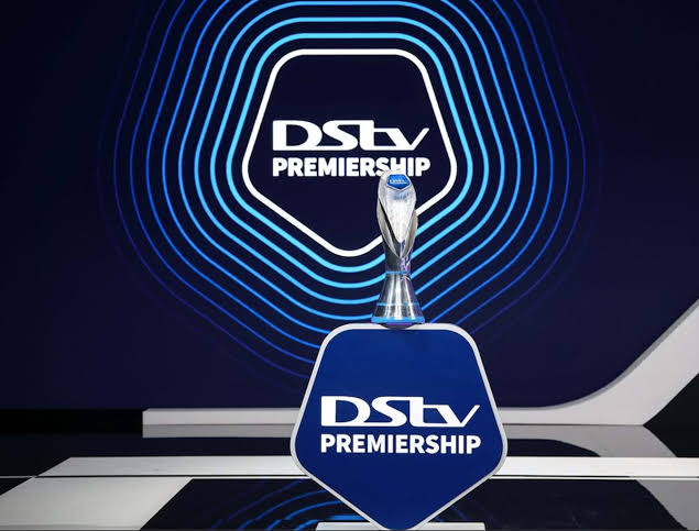 UnplayableZA's tweet photo. 𝗠𝗔𝗧𝗖𝗛𝗗𝗔𝗬❗️

15:00 | Swallows 🆚️ CT City
15:00 | Sundowns 🆚️ Chiefs
17:30 | AmaZulu 🆚️ SS United
19:30 | Spurs 🆚️ Sekhukhune 
19:30 | PLK City 🆚️ Stellenbosch 
19:30 | Chippa UTD 🆚️ TS Galaxy 

#DStvPrem 
#UNPLAYABLE https://t.co/TMGEd6ZVVe