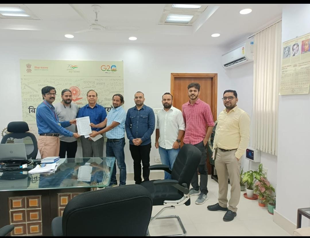 AIRSAIndia's tweet photo. #NonNetFellowshipHike 
We have requested several time to the @ugc_india secretary office for NON-NET fellowship hike but we didn't get positive response so far @mamidala90 @dpradhanbjp @DrJitendraSingh @EduMinOfIndia https://t.co/Y2YYvek6IY
