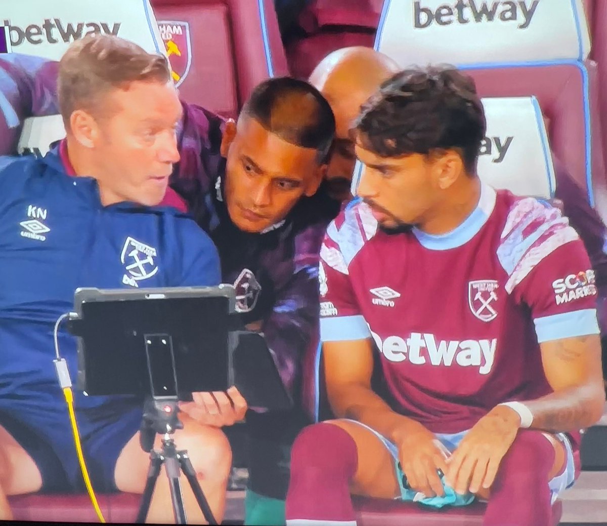 WestHamRambles's tweet photo. “Come on mate, don’t go. It’s only Pep and the treble winners. Stay and help us battle relegation. Davey is really keen to help you work on your running stats.” #WHUFC https://t.co/sSYGPPo1KL