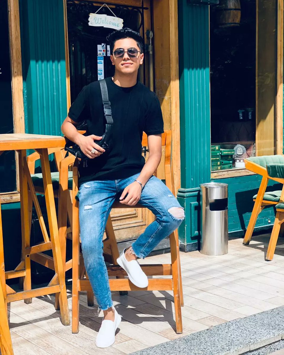 Adham_Gom3a's tweet photo. 🦅⚖️ https://t.co/lfuJ1XVUPI