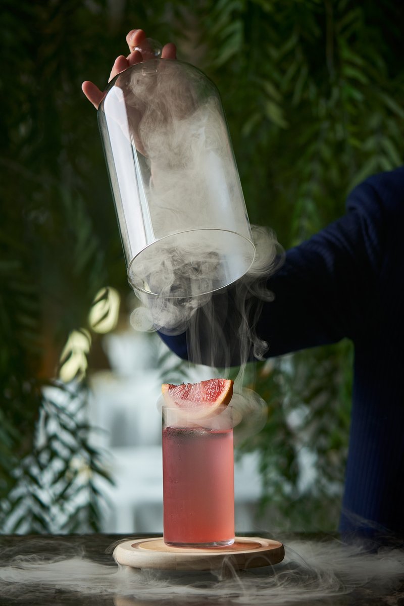 ghpdp's tweet photo. Immagination From "101 Cocktail List" 
📍 Bar del Piccolo, Grand Hotel Principe di Piemonte, Viareggio, Italy  

Tequila Casamigos Blanco, Verjus, Smocked grapefruit, Truffle salt by Simone Corsini  

#aperitif #viareggio #leadinghotelsoftheworld 
@leadinghotels @laurabalba https://t.co/UJaQa2Q0aC