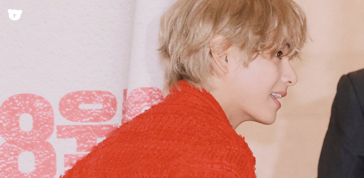 imVear's tweet photo. 230808 시사회

곰돌이왕자 그잡채

#나의_곰🧸
#방탄소년단 #BTS                                  
#김태형 #뷔 #태형 #V
#KIMTAEHYUNG #TAEHYUNG https://t.co/g7i6njzJNi