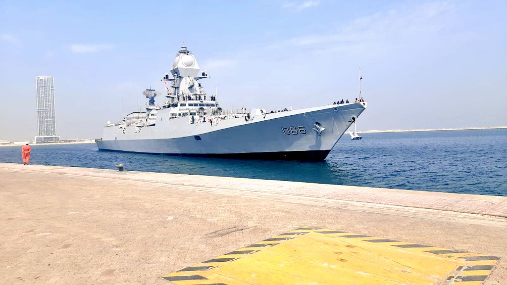 delhidefence's tweet image. Indian Navy in the Persian Gulf

#INSVisakhapatnam with Fleet Commander Rear Adm Vineet McCarty embarked, and #INSTrikand arrived at Port Rashid, Dubai for bilateral Naval Exercise #ZayedTalwar

The frontline Destroyer and Frigate are commanded by Capt's Ashok Rao &amp;amp; Pramod Thomas