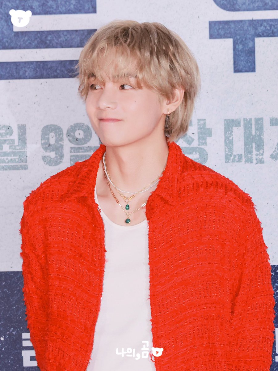 imVear's tweet photo. 230808 시사회

귀여워ㅠ..

#나의_곰🧸
#방탄소년단 #BTS                                  
#김태형 #뷔 #태형 #V
#KIMTAEHYUNG #TAEHYUNG https://t.co/8TSWK4HkC5