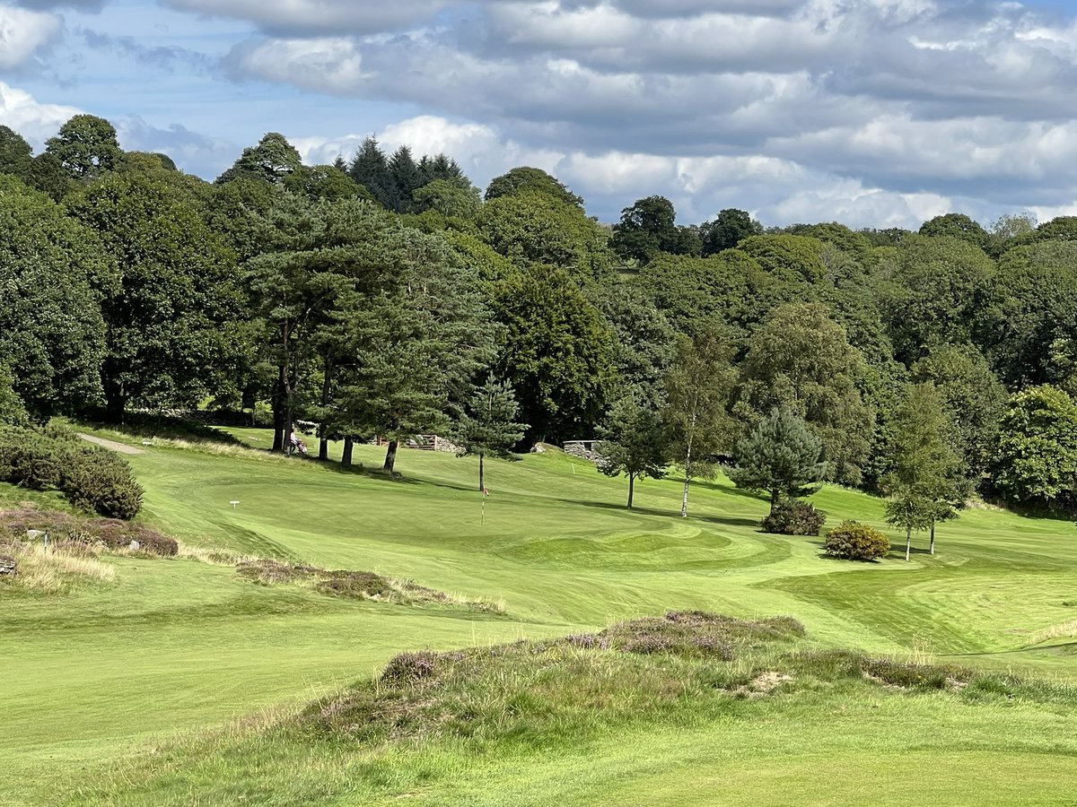 WindermereGolf's tweet photo. Wednesday morning and golfers are in for a treat today with sunshine and stunning course conditions. ⛳️ ☀️ 🙌🏻
#golfingweather #wednesday #sun #sungolf #golfers #golfcourse #golf #windermere #golfclub #lakedistrict https://t.co/SlDgCMjUlu