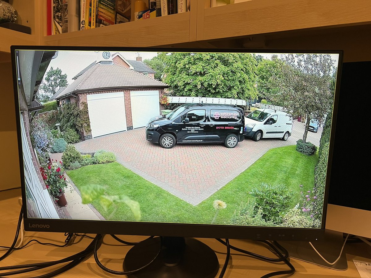 stone_security's tweet image. Neat HikVision CCTV installation completed this week for a customer in DE55 - the 3K picture resolution giving superb clear footage 👌🏼 #CCTV #Derbyshire
