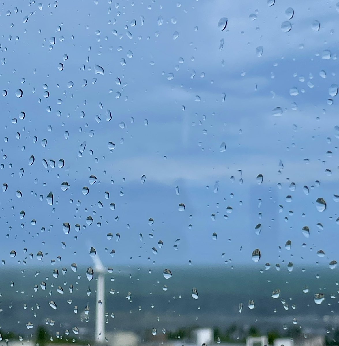 Atsushi6204's tweet image. ブラAtsushi  〜窓越し編〜

through the window….rainy☂️

#写真で伝えたい私の世界 
#写真が好きな人と繋がりたい 
#throughTheWindow
