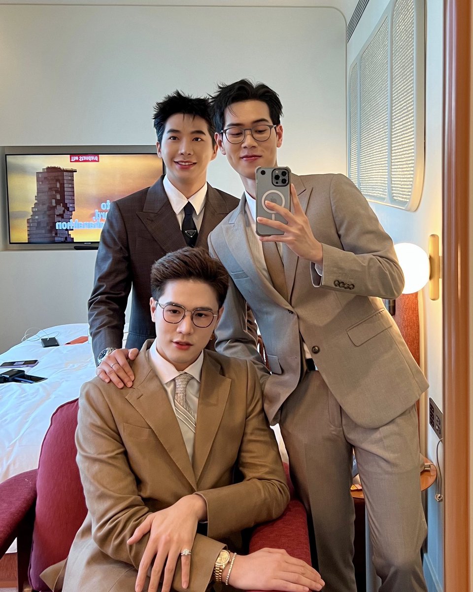 EBBahboh's tweet photo. ฟิล์ม ปอย โยชิ✅✅ https://t.co/3YRrtDfr54