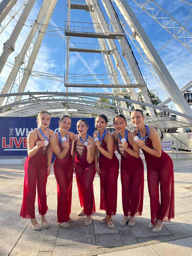 🥈L'equip sènior del Club <a href="/twirlingmataro/">CLUB TWIRLING MATARO</a> s'ha proclamat subcampió a la copa de les Nacions 2023 que ha tingut lloc a Liverpool del 5 al 8 d'agost

👉8 atletes s'han classificat en exercicis finals, i amb l'equip han guanyat medalla de plata

Enhorabona a tothom👏

#EsportMataró