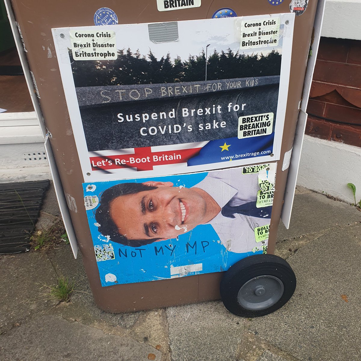 BrexitRage's tweet photo. It seems that it's NOT that #BrexitHasFailed
It's just that people like me have thwarted it
If you are a fellow thwarter I'd like to connect
https://t.co/UMnDZS8fnU
#Brexit #Britastrophe #BrexitBritain #BrexitLabour #ToryBrexitDisaster https://t.co/Mu6nvOFmtT
