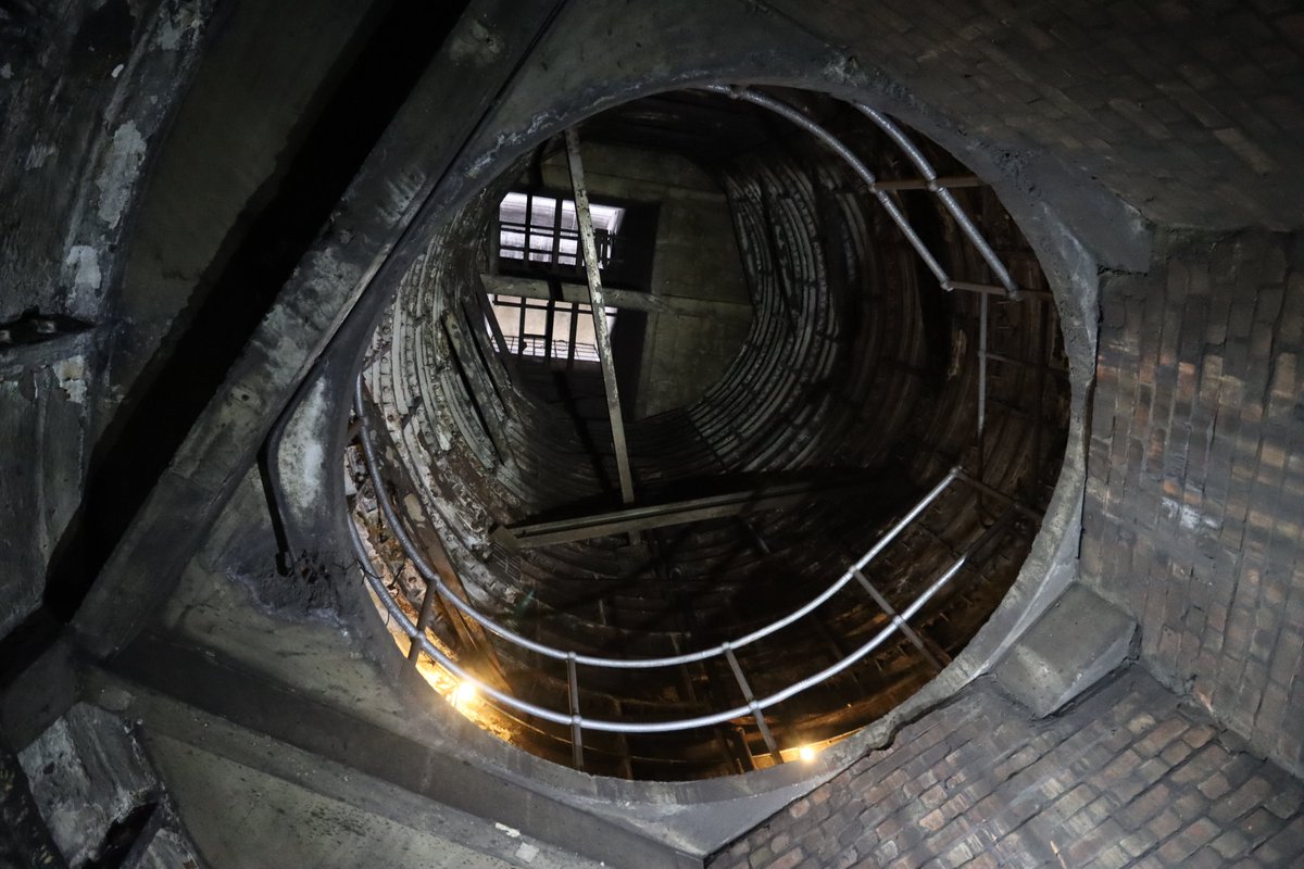 Had a preview yesterday of the new @ltmuseum Hidden London tour at Baker Street, which takes you into so much of the disused spaces that you never normally see - Tunnels! Shafts! Tiles! old Corridors! Details here : ltmuseum.co.uk/whats-on/hidde…