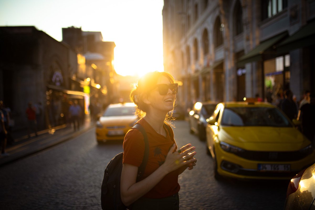 MarinovaMariya's tweet photo. travel diaries 2023 ☄️ #Travalyst #goldenhour #istanbul #istanbul2023 #travelmiddleast #gotürkiye #visittürkiye #travelblogger https://t.co/8QY0AGRLPC