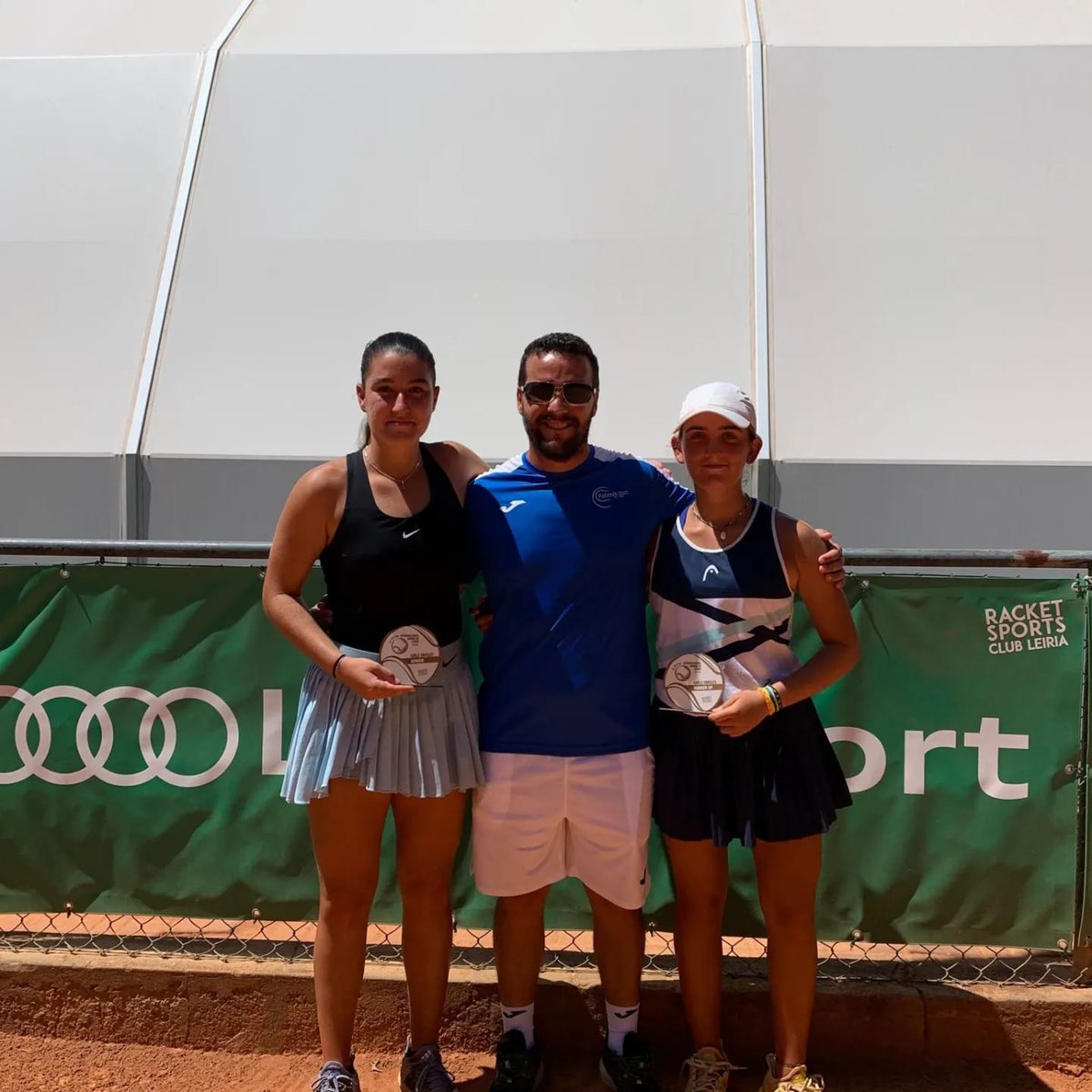 fattenis's tweet photo. En Leiria (J60) las andaluzas Lorena Solar y Cadela Yécora alcanzaron la final femenina donde Solar se llevó el título de campeona tras vencer a Yécora por 6-3, 7-6(3).

En dobles, Lucía Yécora y Laura Villanueva quedaron finalistas ante Cristina Ramos e Inés Hoemberg (6-4, 7-6) https://t.co/FHlxiHUlVd