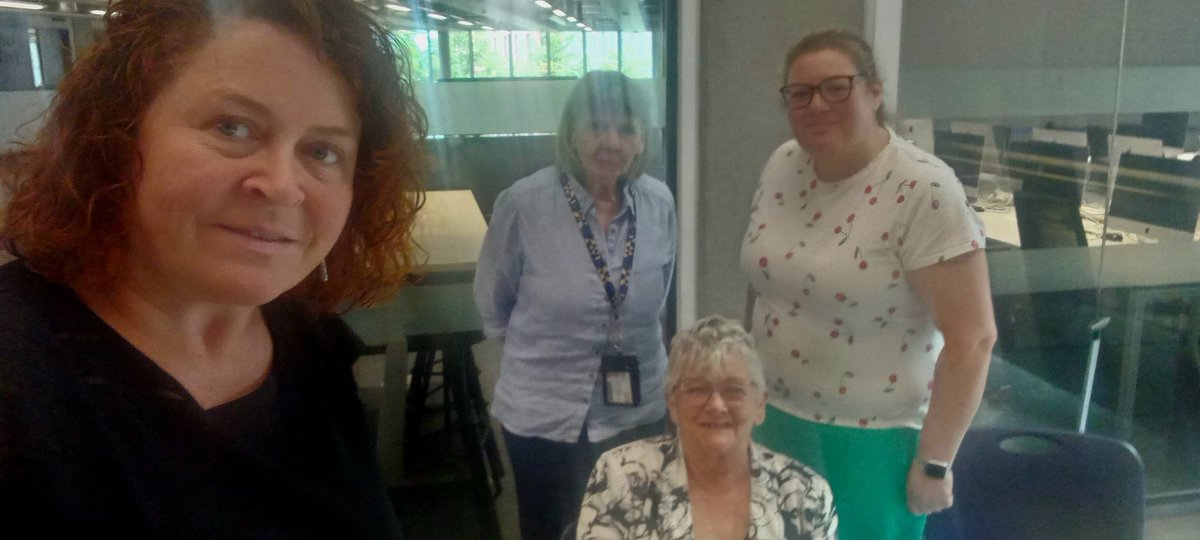 TheBigLunch_NI's tweet photo. Nancy chose #TheBigLunch as her degree placement, pictured here are Jenny Magee & Dr Isobel Hawthorne-Steele
Director of Research
#CommunityDevelopment
@UlsterUni
Since her #coronationbiglunch nancy had a #friendlybench made & plans a garden get together @Choice_Housing https://t.co/oN5MpnQa78