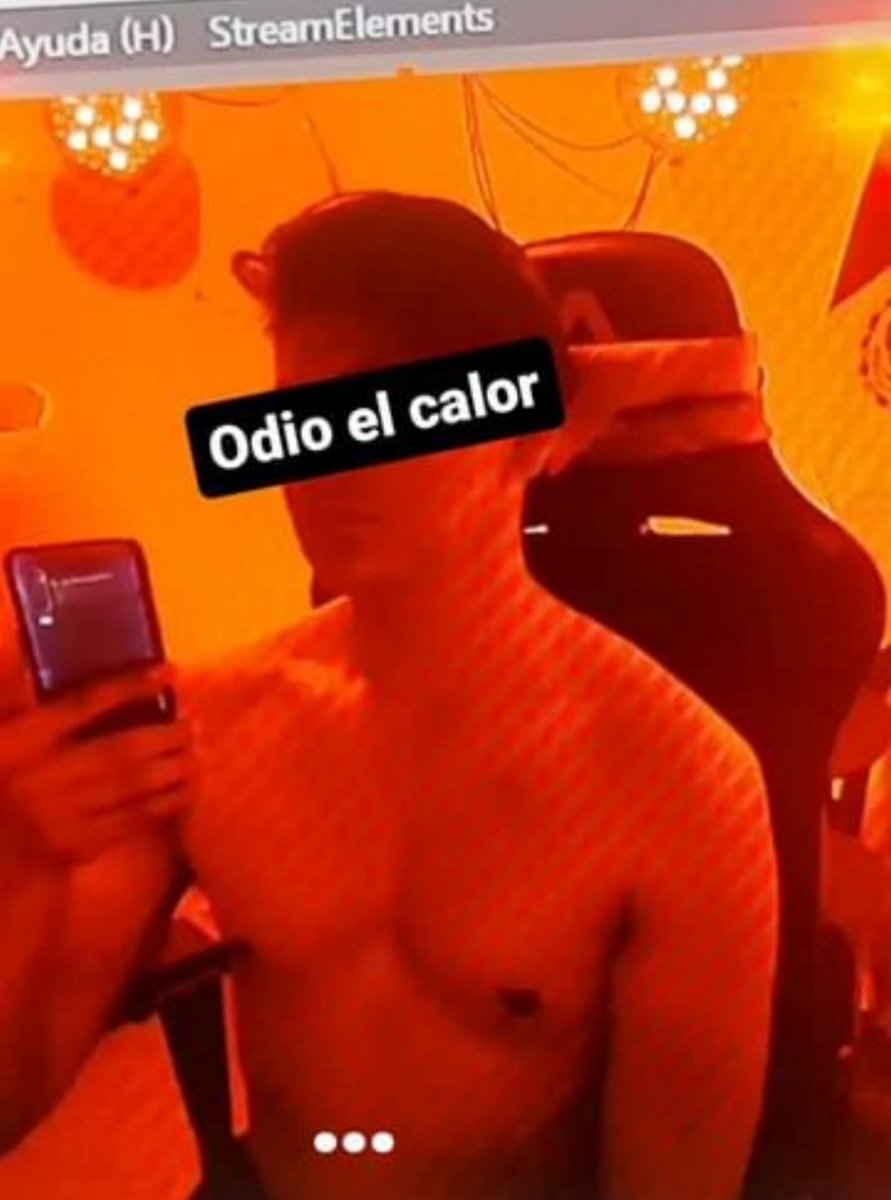 explico_como's tweet photo. Y para que ya no tengan calor como mi compa el @lalexDl apenas unas @PepsiMEX  #Rompela 🤑🤑 https://t.co/pbik3KnIyP