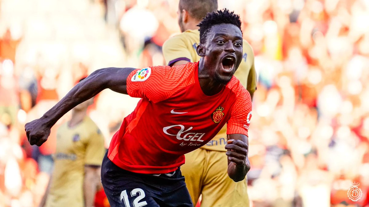 EsportsIB3's tweet photo. 🆕Els representats de Baba són avui a Almeria per tancar el seu traspàs

🛫La seva sortida és la primera passa per tancar el fitxatge de Samu Costa

 ➡️Avui és el dia clau per tancar l'operació Samu Costa - Baba

🔜🇵🇹Samu Costa serà jugador del Mallorca en breu https://t.co/viCAYytOIc