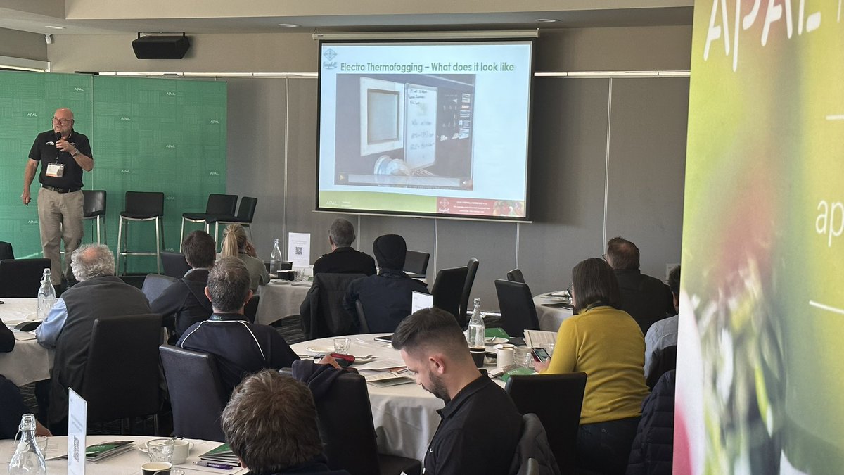 campbellhort's tweet photo. Great to be at the @appleandpearAU post harvest symposium. Our Product Manager Geoff Derrick  spoke about exoFog DPA and fungicide technology as well as being on the forum #APPLESAUSTRALIA https://t.co/nsbX6evH5V